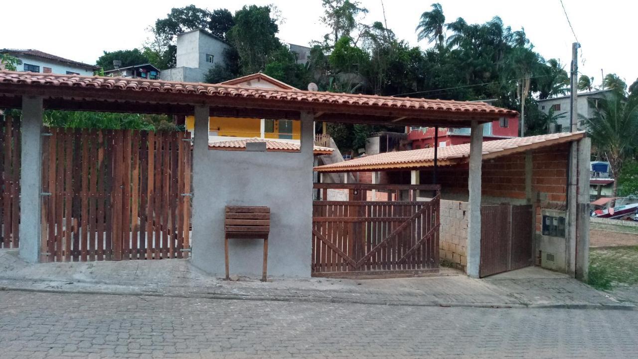 Casa em Ilhabela - Chalé I - Canário Exterior foto